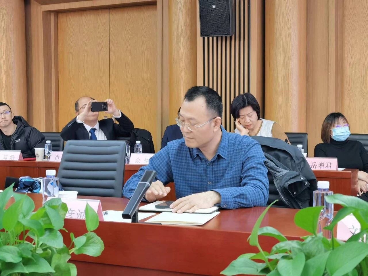 1706256225871945.jpg 03.jpg