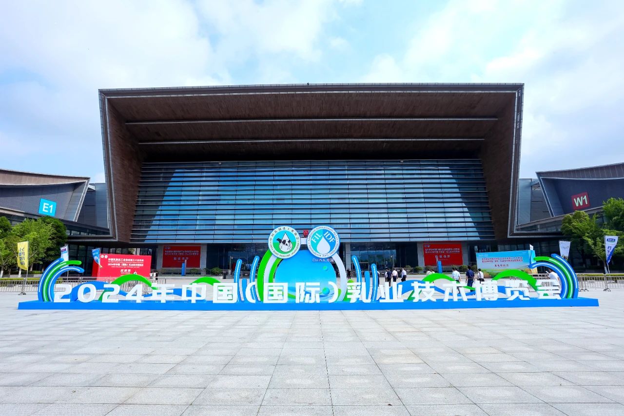 1716950265254472.jpg 02.jpg