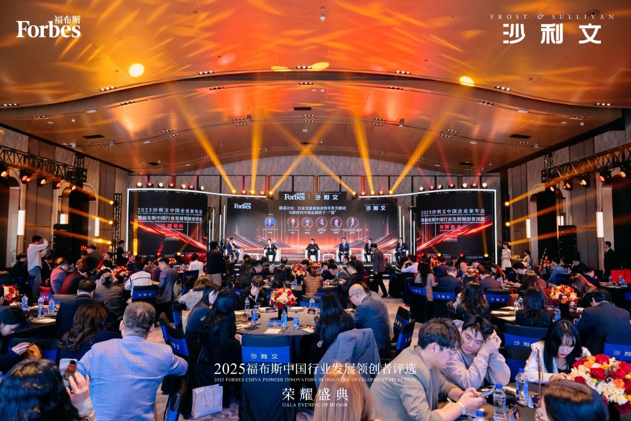 1742896735838784.jpg 02.jpg